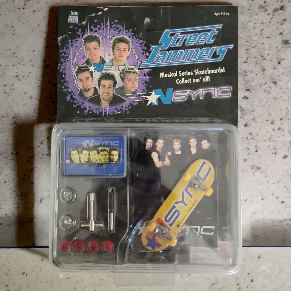RARE NEW NSYNC STREET JAMMERS MUSICAL SKATEBOARDS NIP TIMBERLAKE